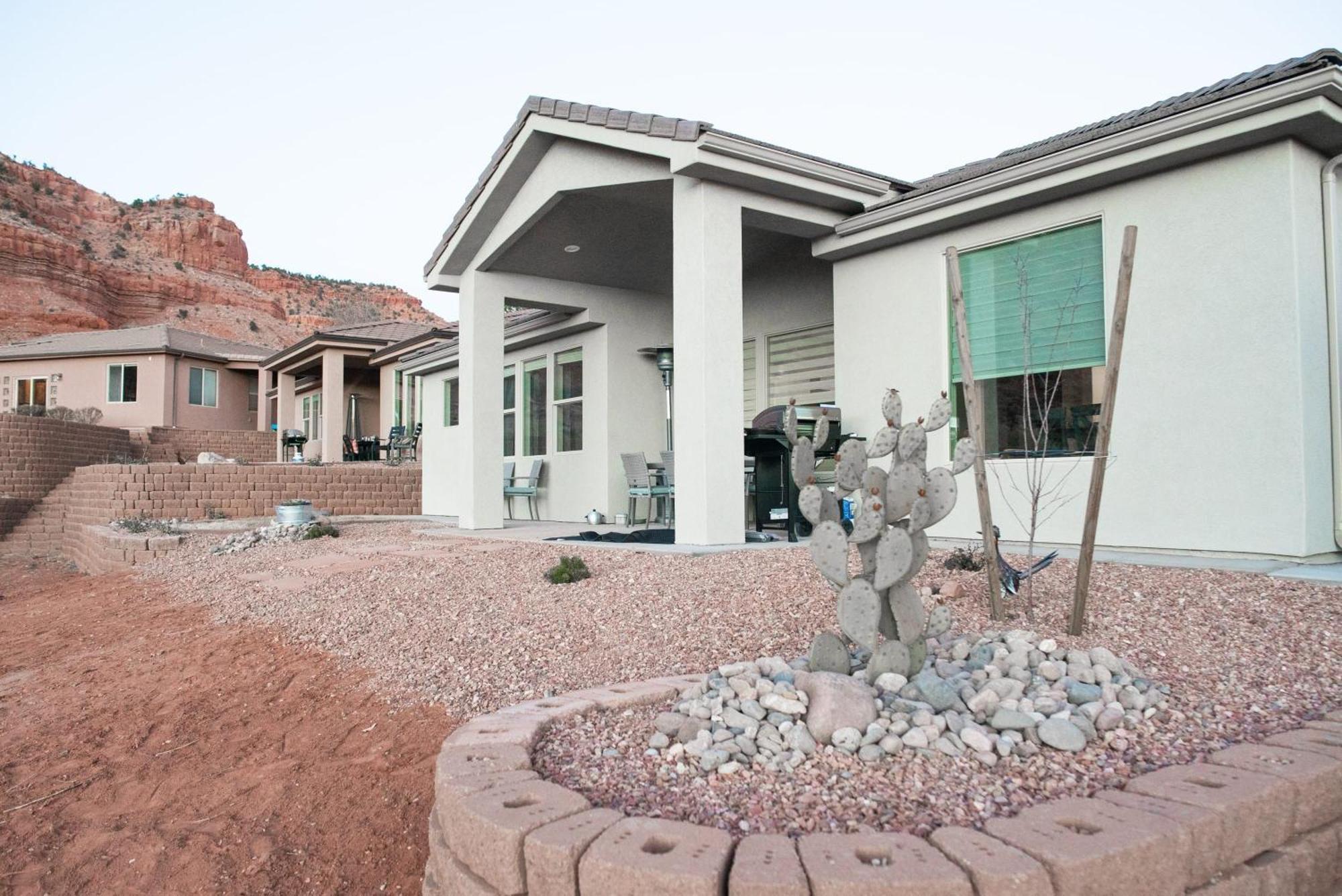 Hollywood Hangout - New West Properties Kanab Exterior foto